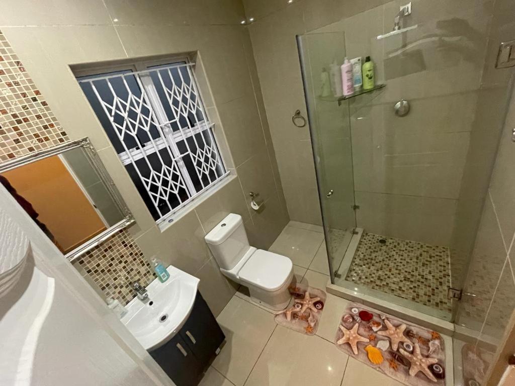 Illovo Beach House Amanzimtoti Exterior photo