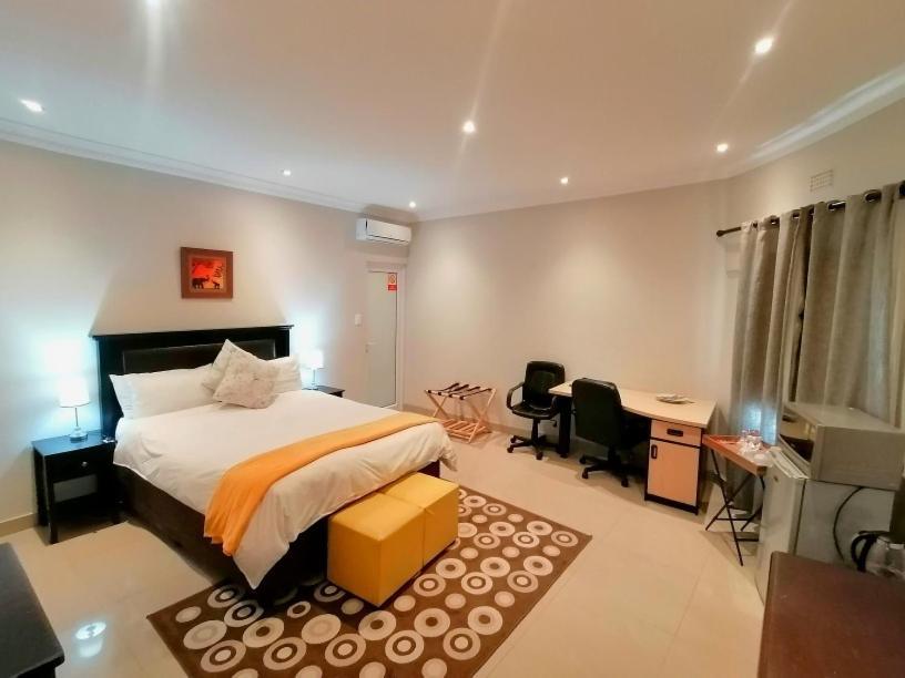 Illovo Beach House Amanzimtoti Exterior photo